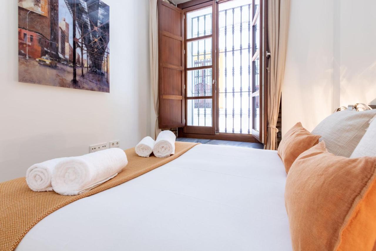 Angeles Santa Cruz Deluxe By Valcambre Apartment Seville Ngoại thất bức ảnh