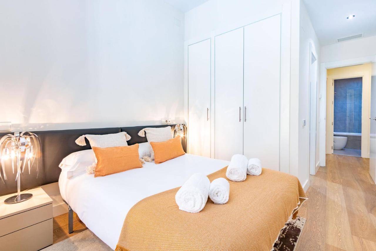 Angeles Santa Cruz Deluxe By Valcambre Apartment Seville Ngoại thất bức ảnh