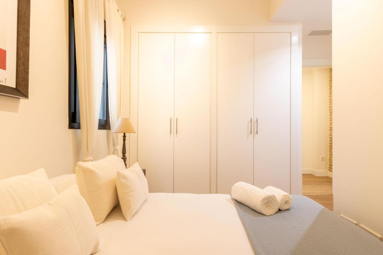 Angeles Santa Cruz Deluxe By Valcambre Apartment Seville Ngoại thất bức ảnh