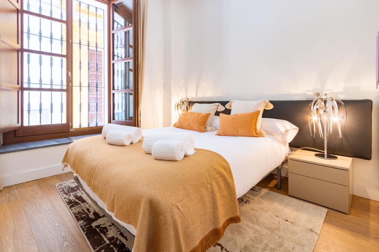 Angeles Santa Cruz Deluxe By Valcambre Apartment Seville Ngoại thất bức ảnh