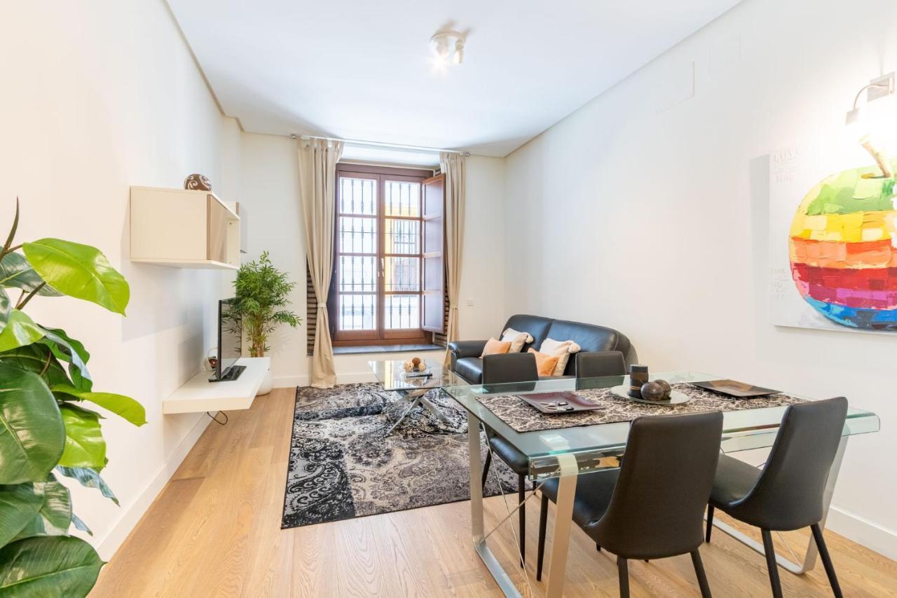 Angeles Santa Cruz Deluxe By Valcambre Apartment Seville Ngoại thất bức ảnh