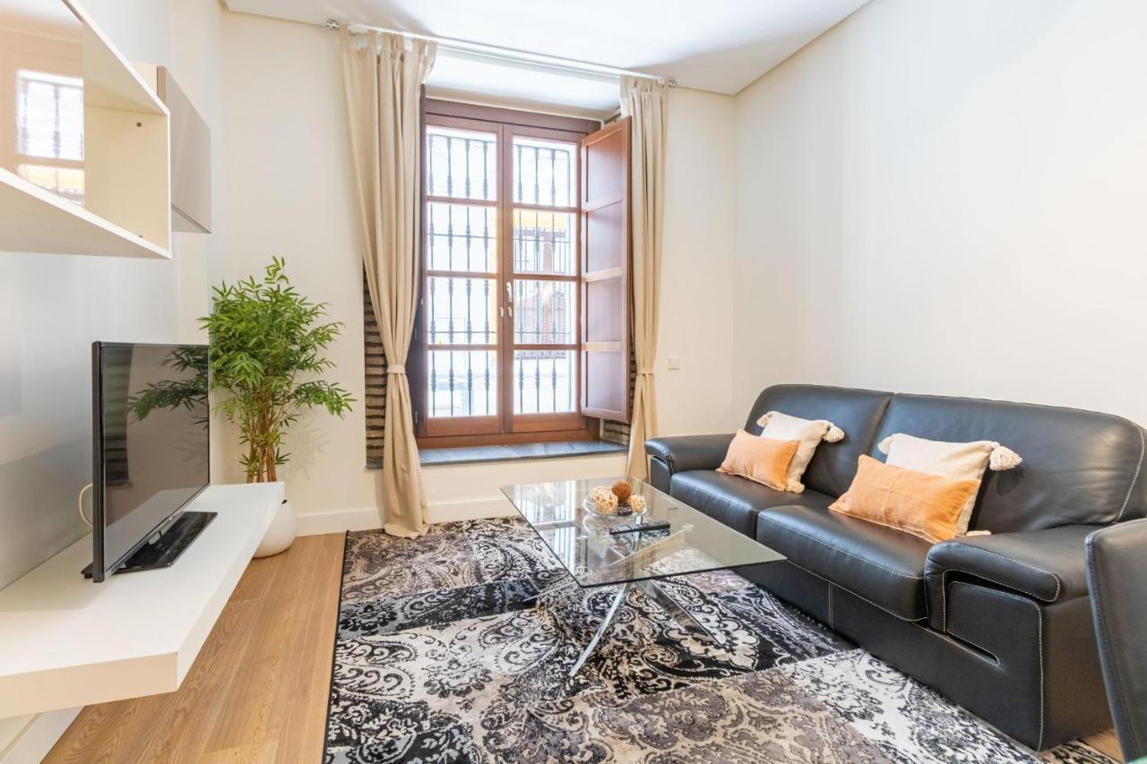 Angeles Santa Cruz Deluxe By Valcambre Apartment Seville Ngoại thất bức ảnh